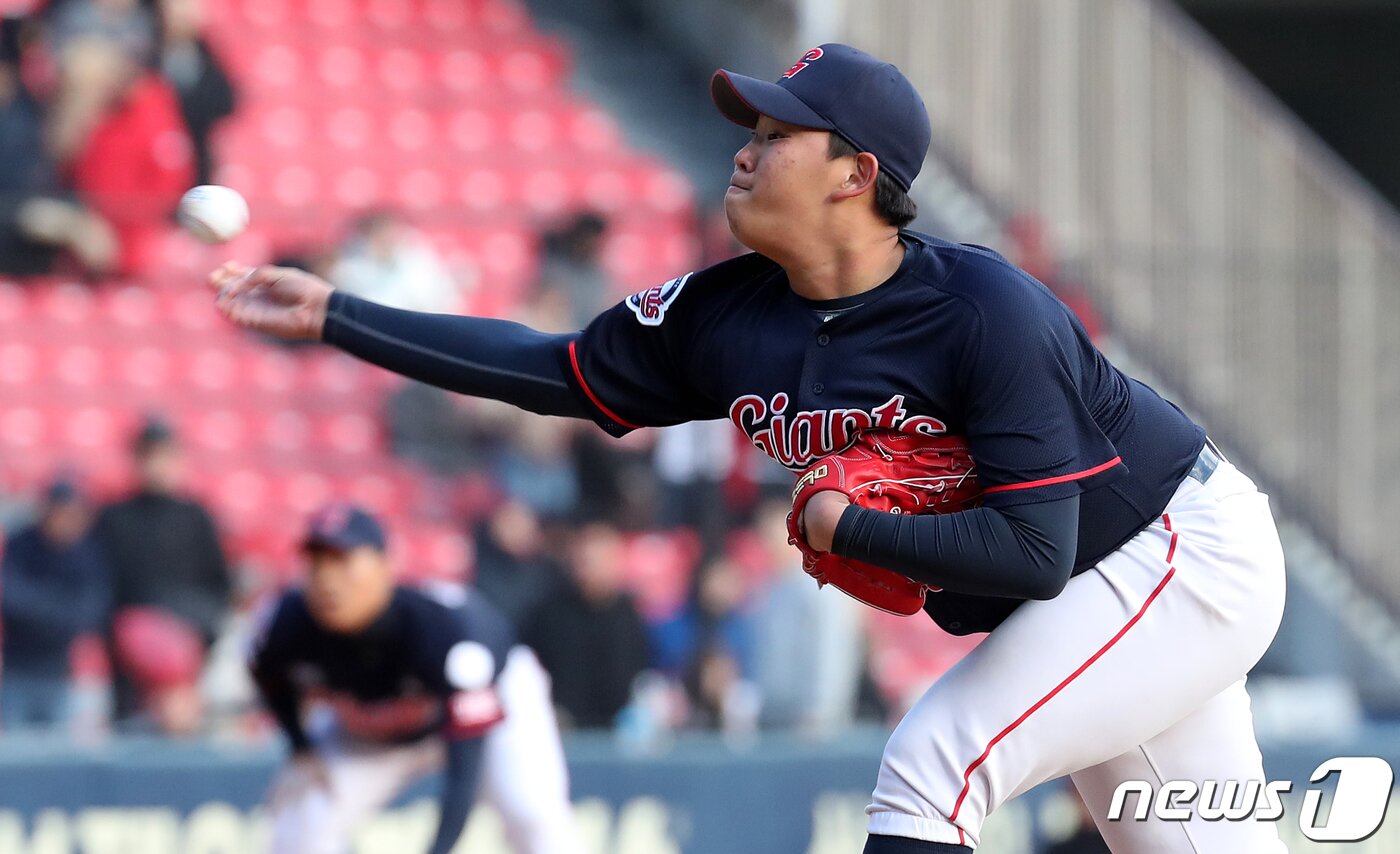 본문 이미지 - 롯데 자이언츠 서준원. /뉴스1 ⓒ News1 이승배 기자