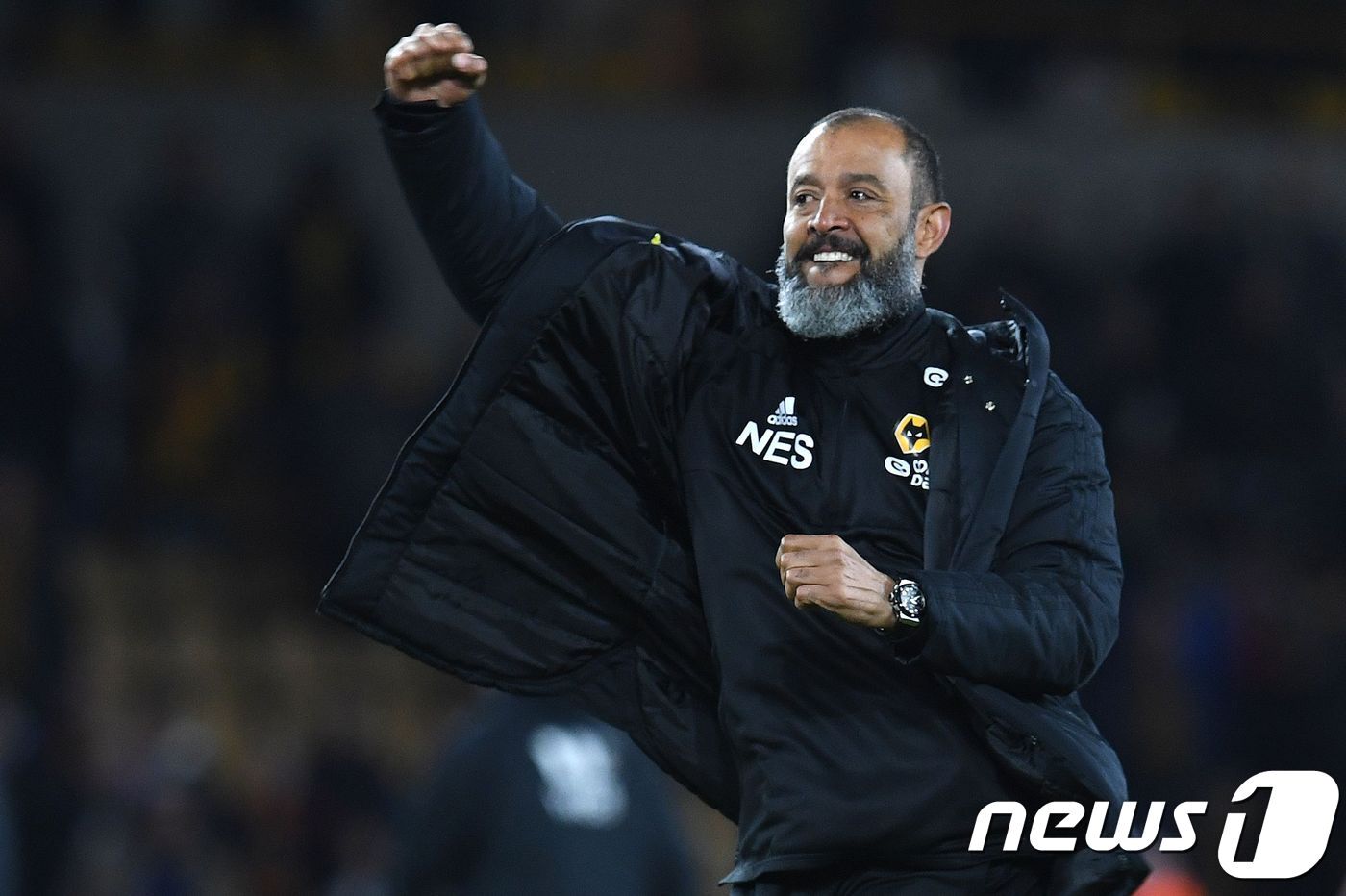 본문 이미지 - 아스널에 승리한 누누 에스피리투 산투 울버햄튼 감독. ⓒ AFP=뉴스1