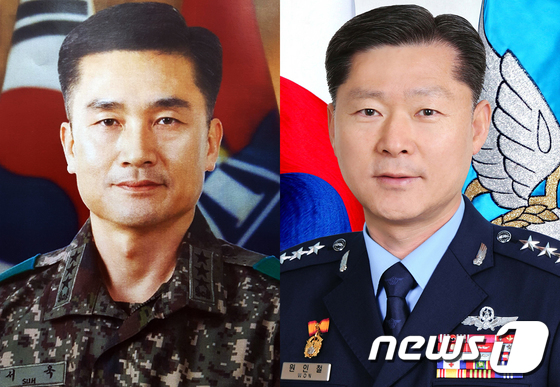 서욱 육군참모총장(왼쪽)과 원인철 공군참모총장. (국방부 제공) /뉴스1