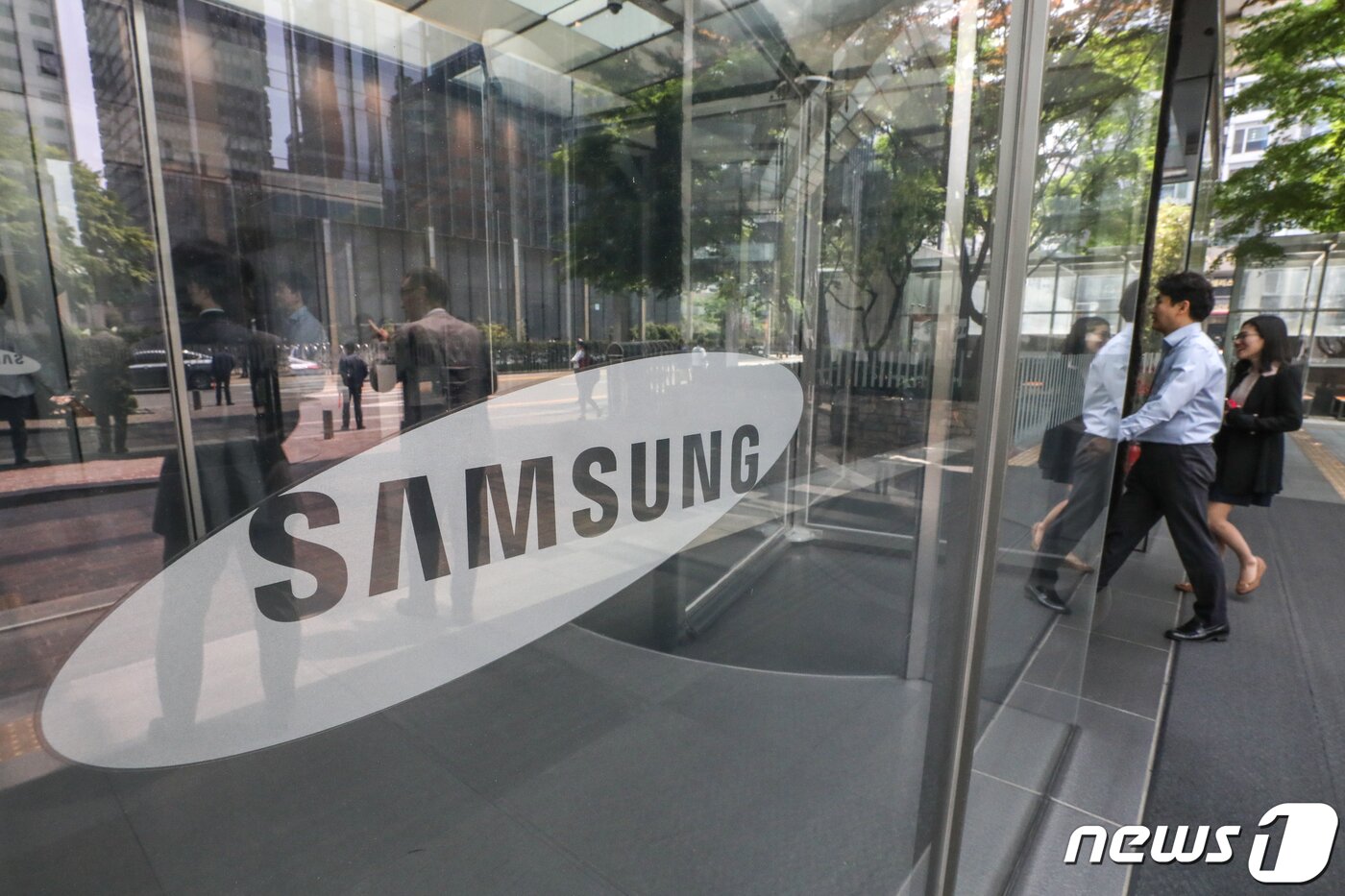 본문 이미지 - 서울 서초구 삼성전자 사옥 모습. 2019.5.16/뉴스1 ⓒ News1 성동훈 기자