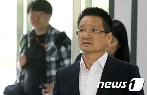 https://image.news1.kr/system/photos/2019/5/17/3647862/article.jpg/dims/optimize https://image.news1.kr/system/photos/2019/5/17/3647862/article.jpg/dims/optimize