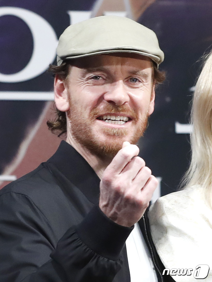 (서울=뉴스1) 권현진 기자 = 할리우드 배우 마이클 패스벤더가 27일 오전 서울 여의도 콘래드 서울에서 열린 영화 ‘엑스맨 : 다크 피닉스’(감독 사이먼 킨버그) 내한 기자간담회 …