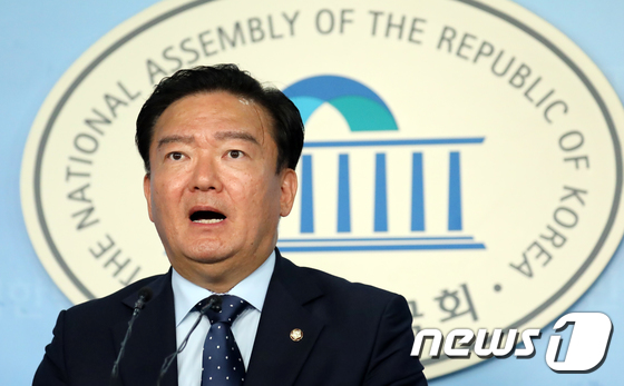 민경욱 자유한국당 대변인. © News1 김명섭 기자
