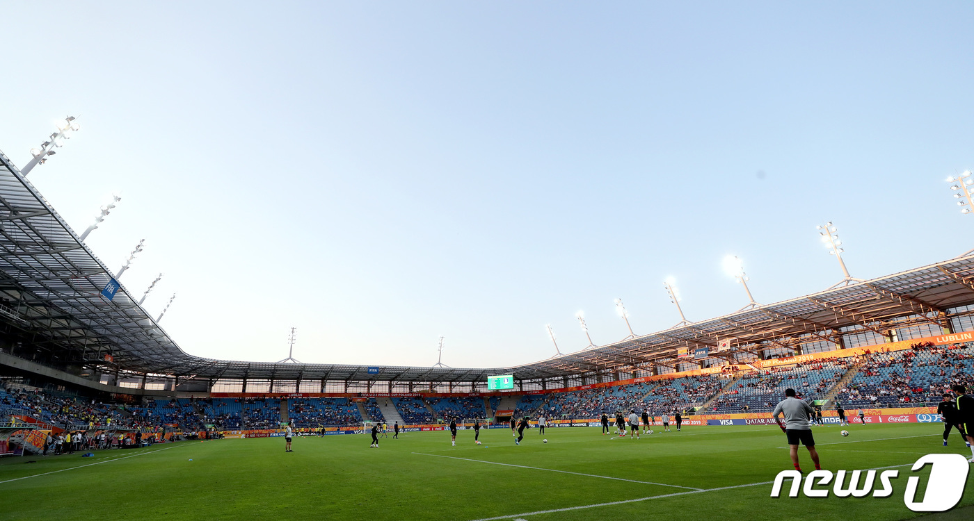 (루블린(폴란드)=뉴스1) 박정호 기자 = 11일 오후(현지시간) 폴란드 아레나 루블린에서 열린 '2019 국제축구연맹(FIFA) U-20 월드컵' 4강전 대한민국과 에콰도르의 경 …
