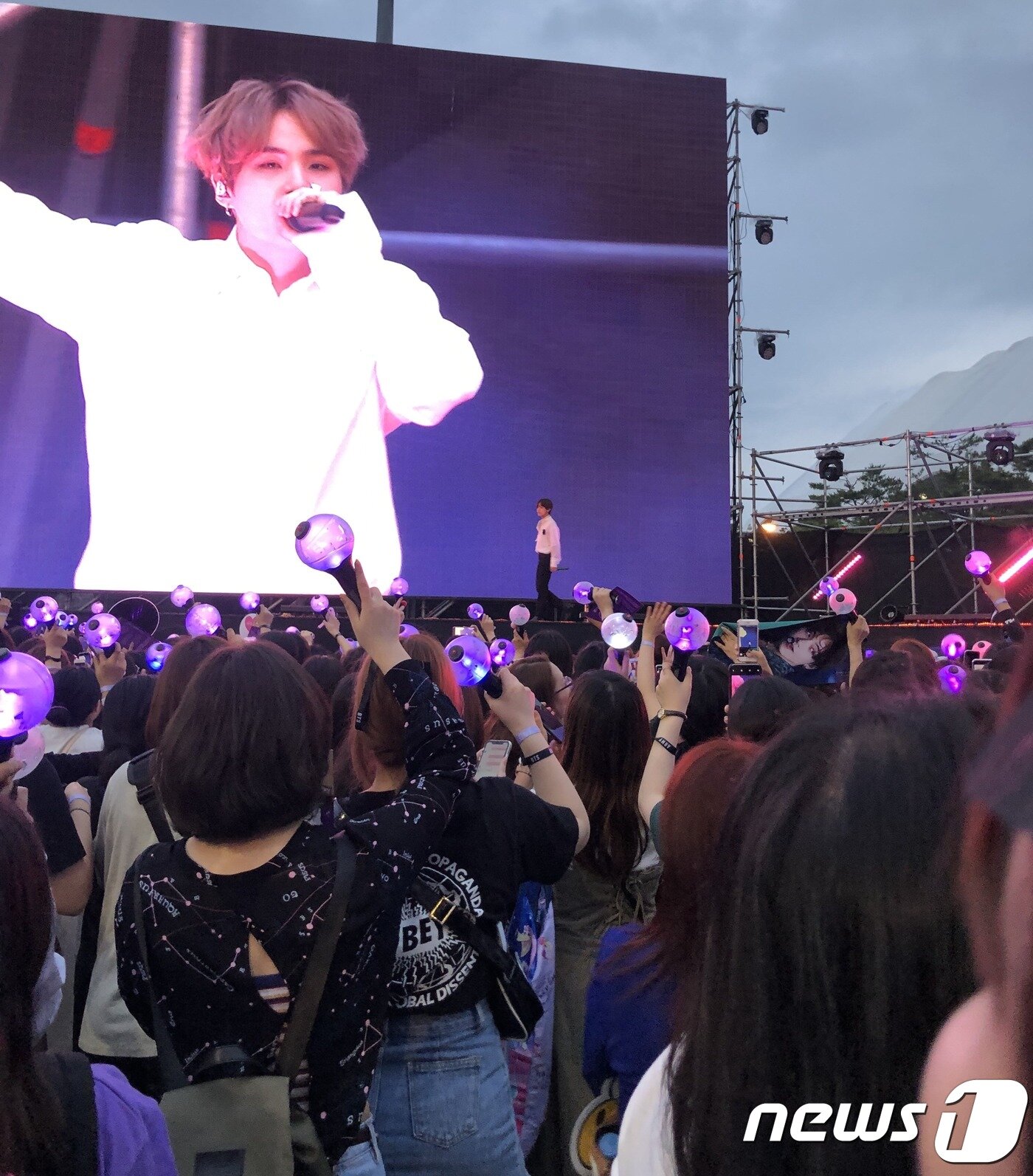 본문 이미지 - 15일 열린 방탄소년단의 첫 번째 부산 공연 현장. 2019.06.16.(독자 제공) /ⓒ 뉴스1