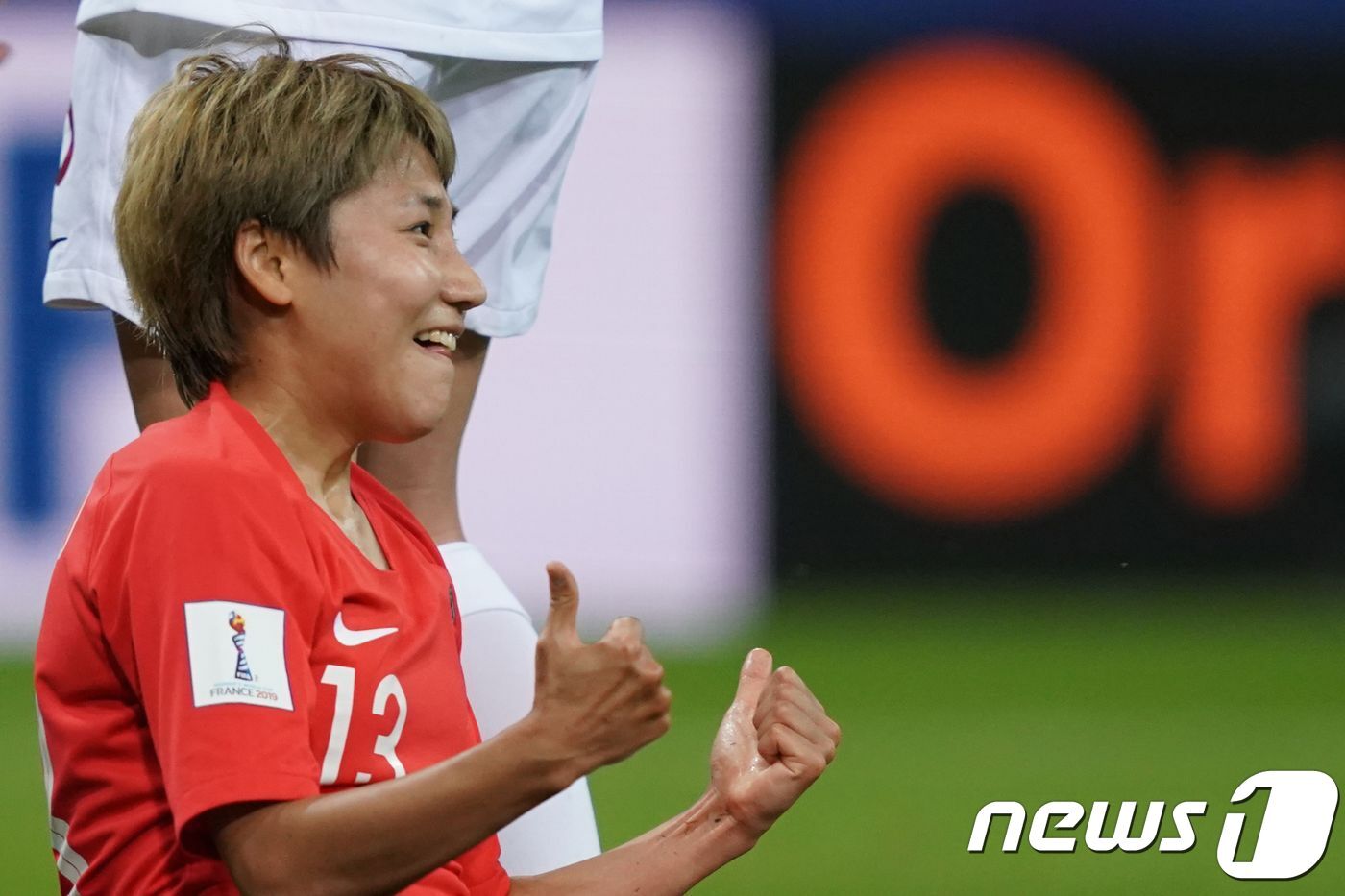 본문 이미지 - 한국 여자축구 대표팀 여민지가 골을 넣고 환호하고 있다. ⓒ AFP=뉴스1