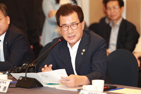 본문 이미지 - 이시종 충북지사(충북도 제공) 2019.6.18 ⓒ 뉴스1