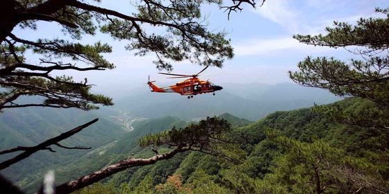 '추락·실족·낙상'…가을 손님 몰린 강원서 산악사고 속출