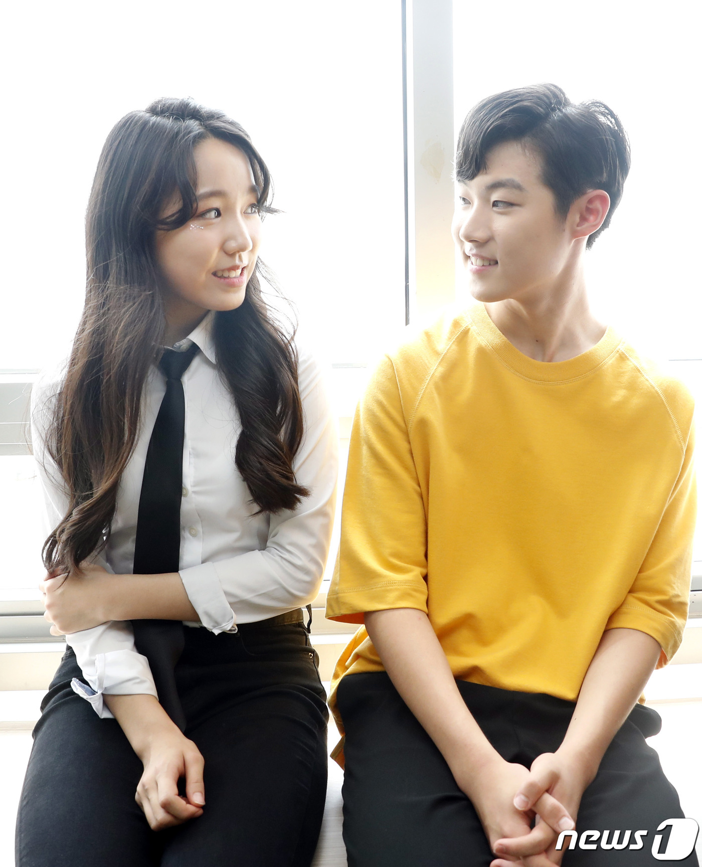 (인천=뉴스1) 권현진 기자 = 배우 천샘, 권미르(오른쪽)가 22일 오후 인천 재능대학교 대강당에서 열린 JEI재능TV 초관심드라마 '댄스넘버피프틴(Dance No.15)‘(연출 …