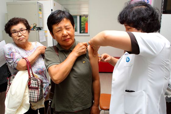 제천시, 65세 이상 일반시민도 대상포진 예방접종비 지원 추진