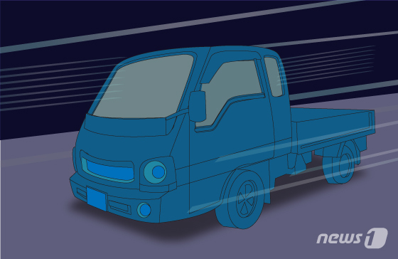 청양 편도2차선 도로서 1톤트럭 간 추돌…60대 여성 운전자 숨져