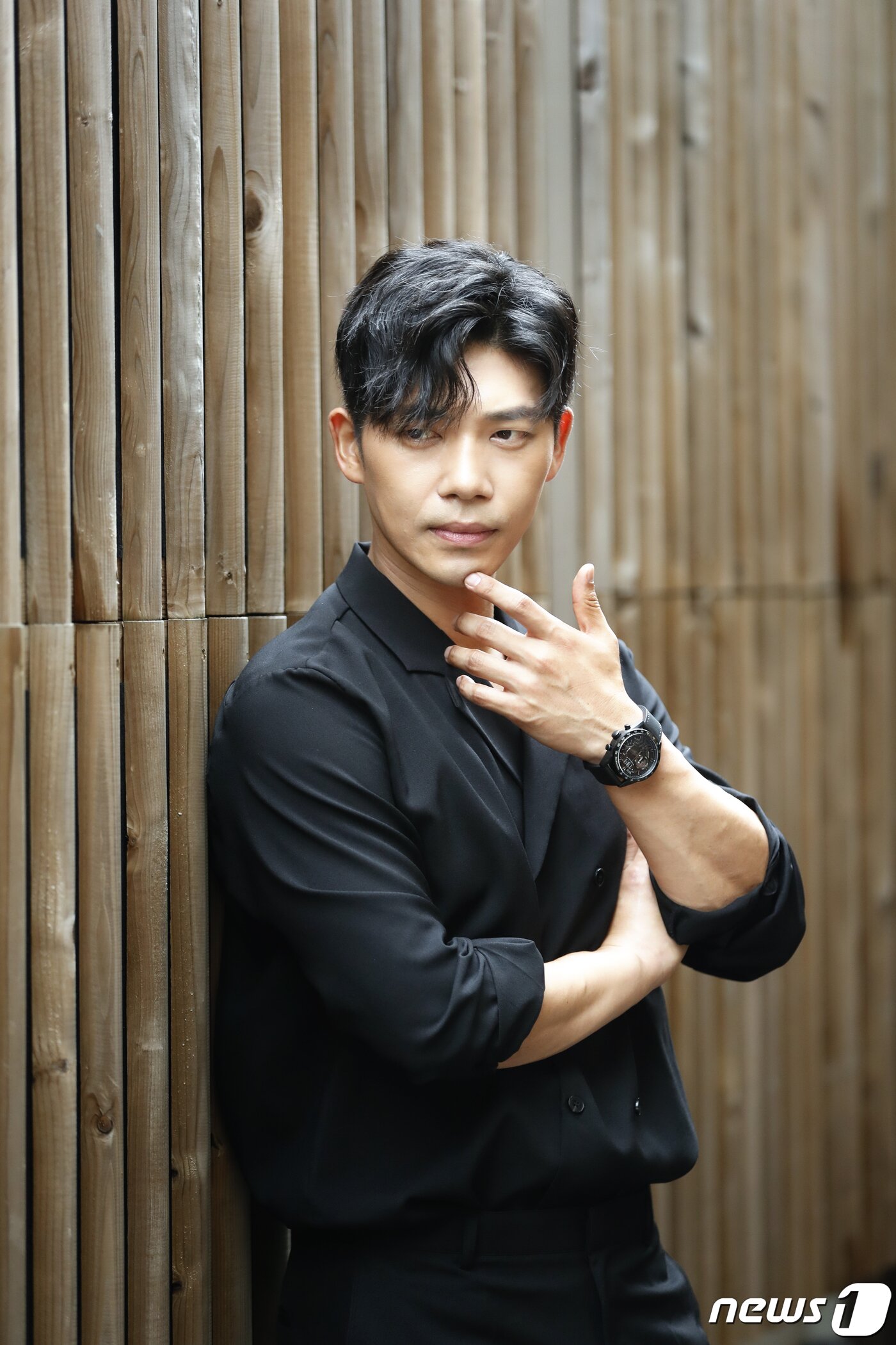 본문 이미지 - 서울 삼청동 카페. jtbc 드라마 'www.검색어를 입력하세요(검블유)' 배우 지승현 인터뷰. 2019.7.25/뉴스1 ⓒ News1 권현진 기자