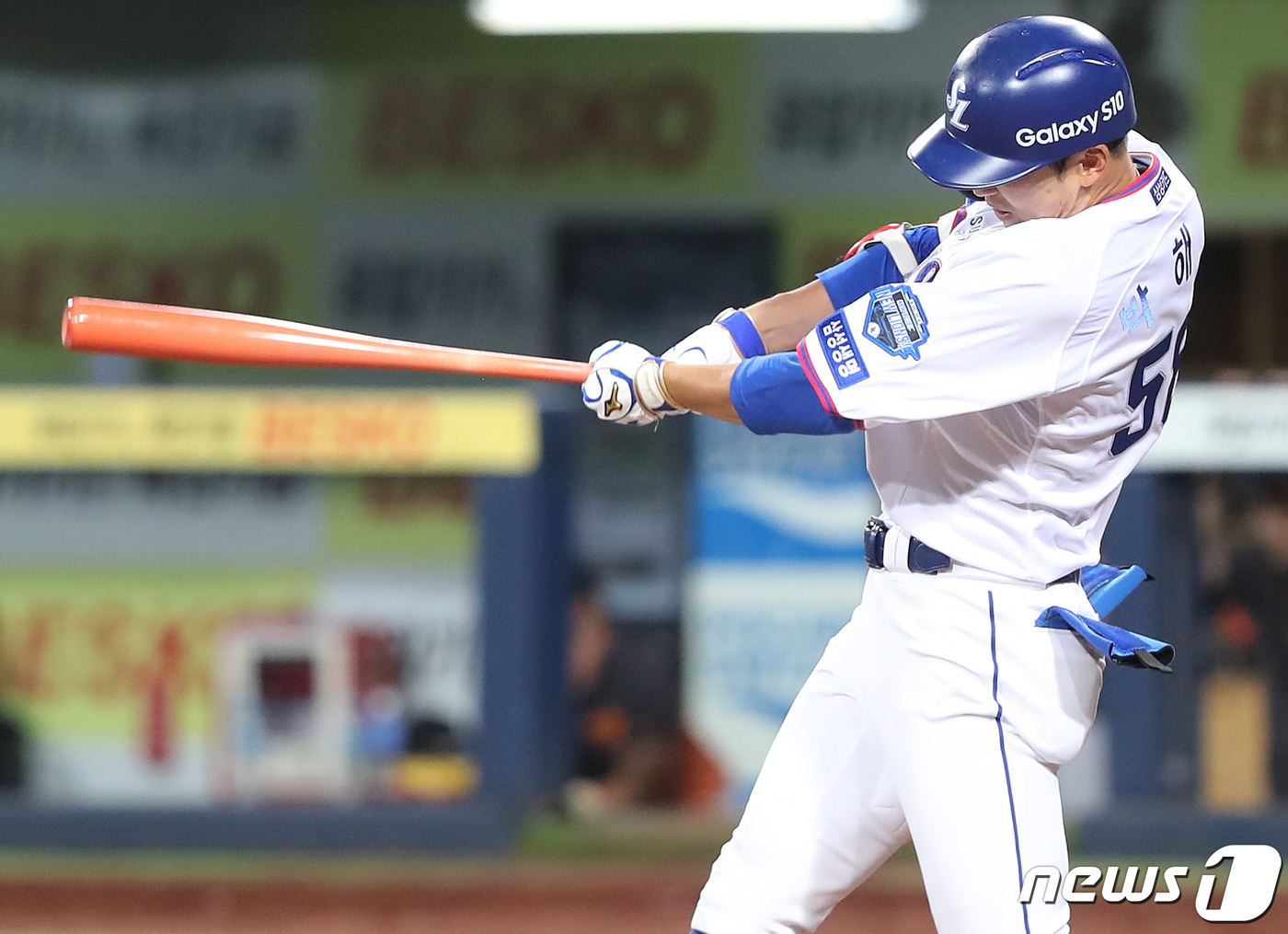 (대구=뉴스1) 공정식 기자 = 26일 대구 수성구 연호동 대구삼성라이온즈파크에서 열린 프로야구 '2019 신한은행 마이카 KBO 리그' 삼성 라이온즈와 한화 이글스의 경기, 4회 …