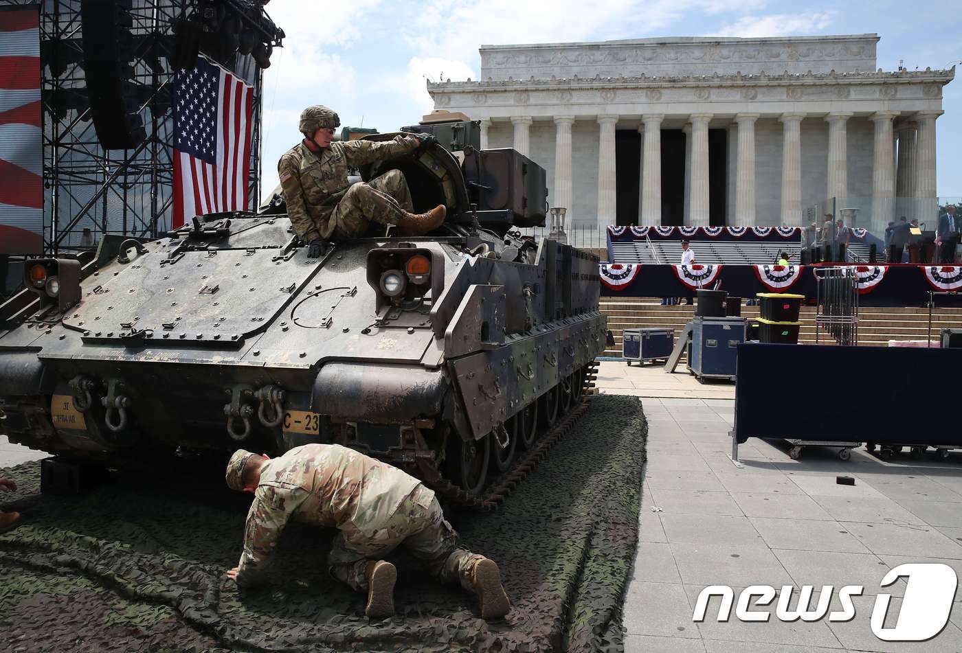 본문 이미지 - 미국 주력전차 M1 에이브럼스. ⓒ AFP=뉴스1 자료 사진