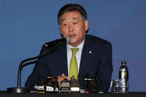 "상반기만 30억"…김기홍 JB금융 회장·유명순 씨티은행장 '연봉킹'