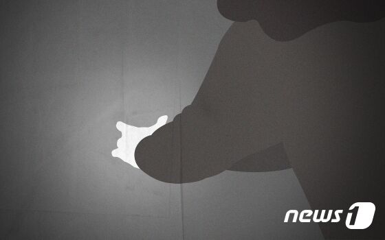네 차례 강제추행 저지른 남성, 술자리 지인들만 노렸다[사건의재구성]