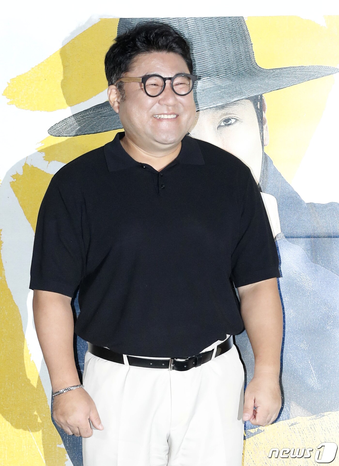 본문 이미지 - 배우 고창석이 13일 오후 서울 용산CGV에서 열린 영화 '광대들: 풍문조작단' 언론시사회에 참석해 포즈를 취하고 있다. '광대들'은 조선 팔도를 무대로 풍문을 조작하고 민심을 흔드는 광대들이 권력의 실세 한명회에 발탁되어 세조에 대한 미담을 만들어내면서 역사를 뒤바꾸는 이야기를 그린 작품이다. 2019.8.13/뉴스1 ⓒ News1 권현진 기자