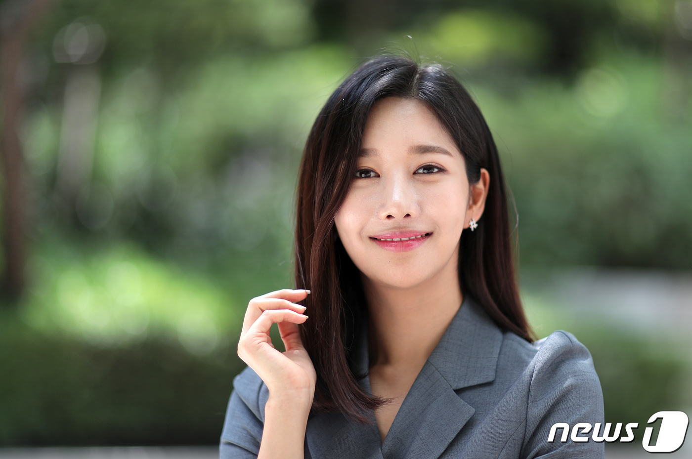 (서울=뉴스1) 이재명 기자 = 드라마 '여름아 부탁해'에 출연중인 배우 김가란이 16일 오후 서울 종로구 뉴스1 본사에서 인터뷰에 앞서 포즈를 취하고 있다. 2019.8.16/뉴 …