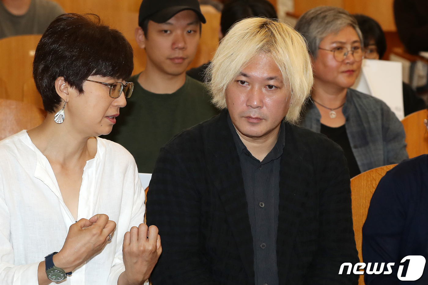 (서울=뉴스1) 민경석 기자 = '평화의 소녀상' 전시 중단으로 논란이 됐던 일본 국제예술제 '아이치 트리엔날레 2019'의 쓰다 다이스케 예술감독이 22일 오후 서울 중구 프란치 …