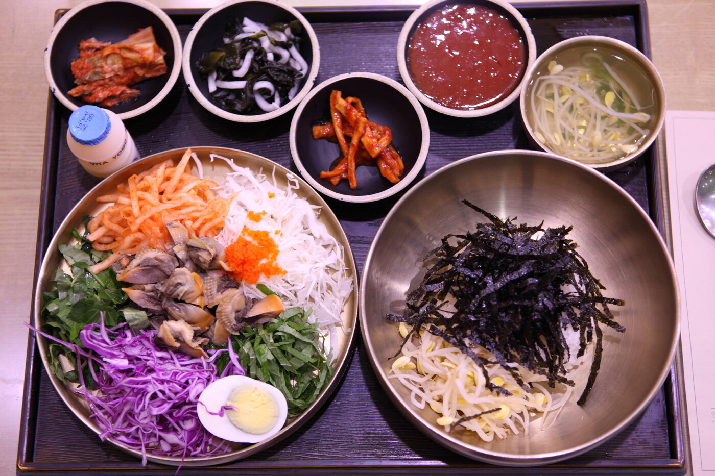 본문 이미지 - 인기 메뉴인 명품꼬막비빔밥
