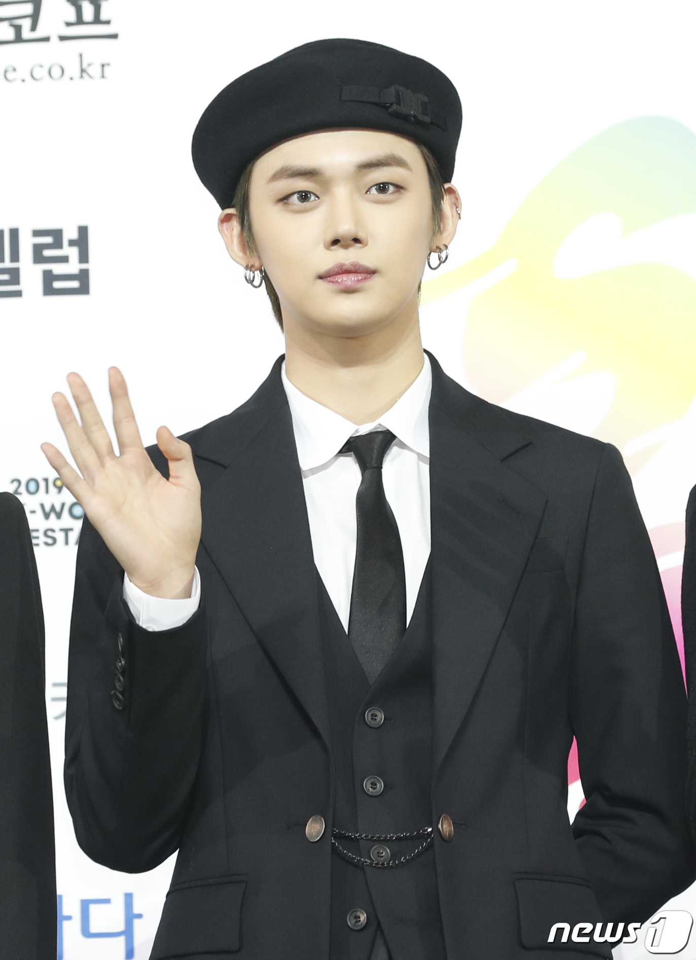 (서울=뉴스1) 권현진 기자 = 투모로우바이투게더(TXT) 연준이 23일 오후 서울 방이동 올림픽홀에서 열린 ‘2019 소리바다 베스트 케이뮤직 어워즈(2019 SORIBADA B …