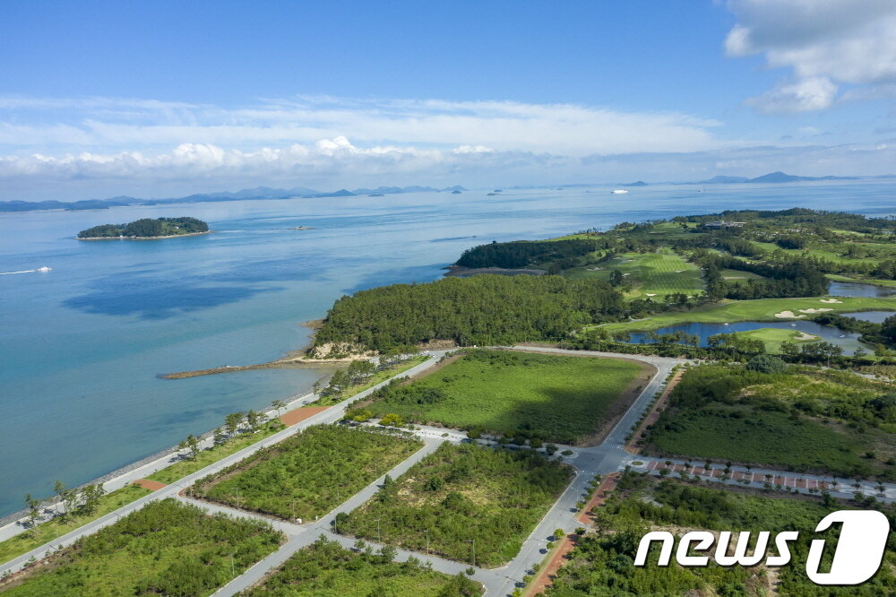 본문 이미지 - 해남군 화원면에 위치한 오시아노 관광단지 전경(해남군 제공)/뉴스1