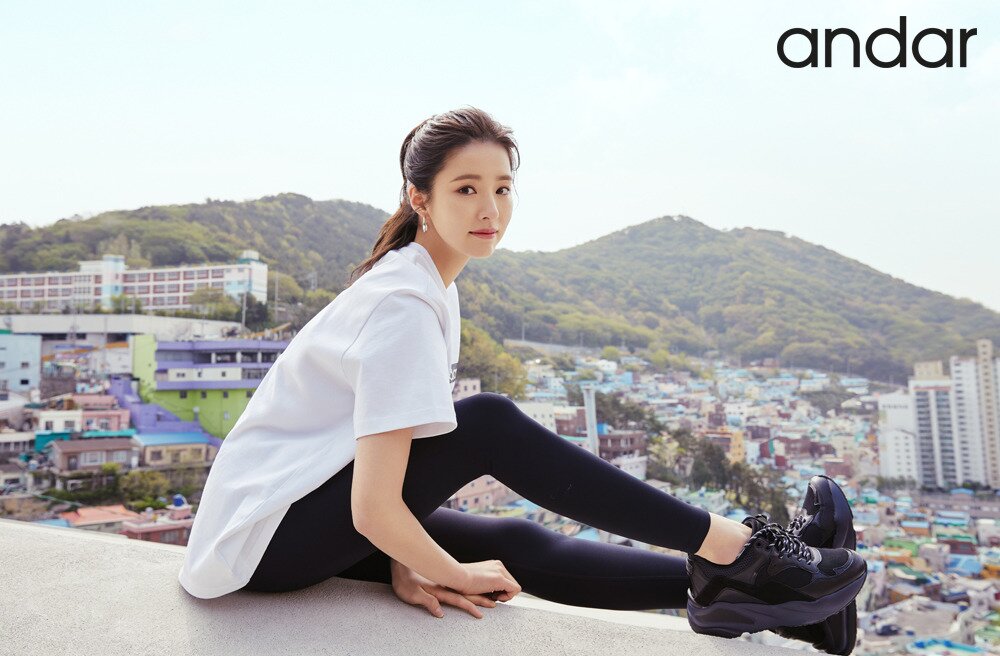 본문 이미지 - 안다르 에어코튼 레깅스 신세경 ⓒ 뉴스1(CJ ENM 오쇼핑부문 제공)