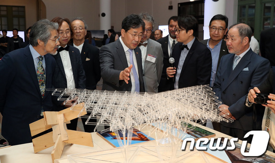 대한민국건축문화제 찾은 박양우 장관