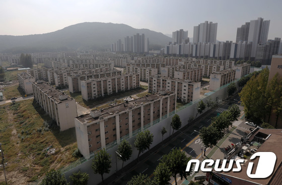 사진은 서울 강남구 개포동 주공1단지 전경. 2019.9.29/뉴스1 © News1 박세연 기자