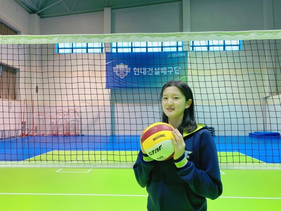 본문 이미지 - 이다현이 경기도 용인의 현대건설 체육관에서 뉴스1과 인터뷰를 하고 있다. ⓒ 뉴스1