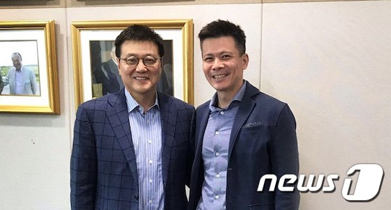 김용현 한화자산운용 대표(왼쪽)와 대니토 ICHX테크 대표 (아이스탁스 미디엄 갈무리) © 뉴스1