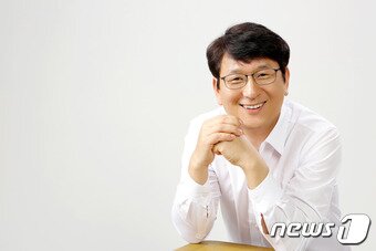 본문 이미지 - 정진석 전 원내대표 보좌관인 추대동 경북 구미을 예비후보. &#40;추대동 예비후보 측 제공&#41;ⓒ 뉴스1