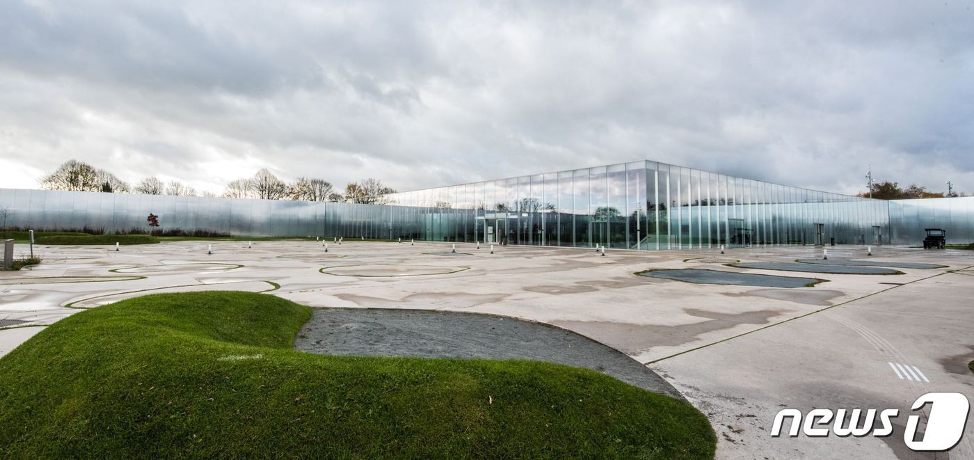 본문 이미지 - 루브르 랑스 ⓒ AFP=뉴스1