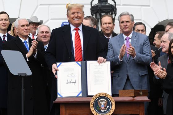 캐나다 못마땅한 트럼프…USMCA 깨고 멕시코와만 협정 저울질