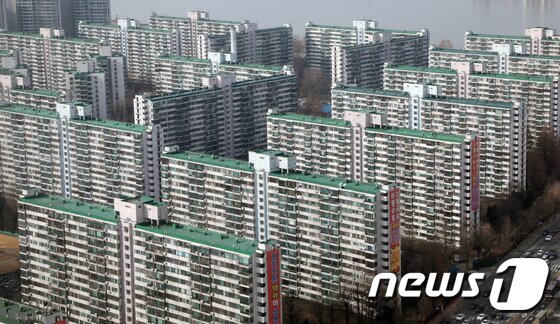 https://image.news1.kr/system/photos/2020/1/5/3994771/article.jpg/dims/optimize https://image.news1.kr/system/photos/2020/1/5/3994771/article.jpg/dims/optimize
