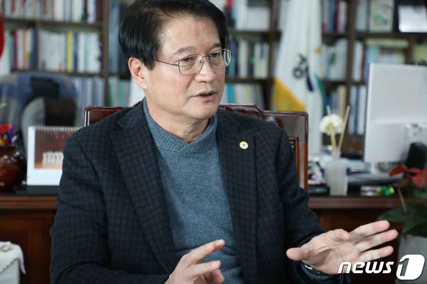 본문 이미지 - 원창묵 강원 원주시장이 9일 시청 집무실에서 뉴스1 강원취재본부와 신년 인터뷰를 하고 있다.2020.1.9/뉴스1 ⓒ News1 권혜민 기자