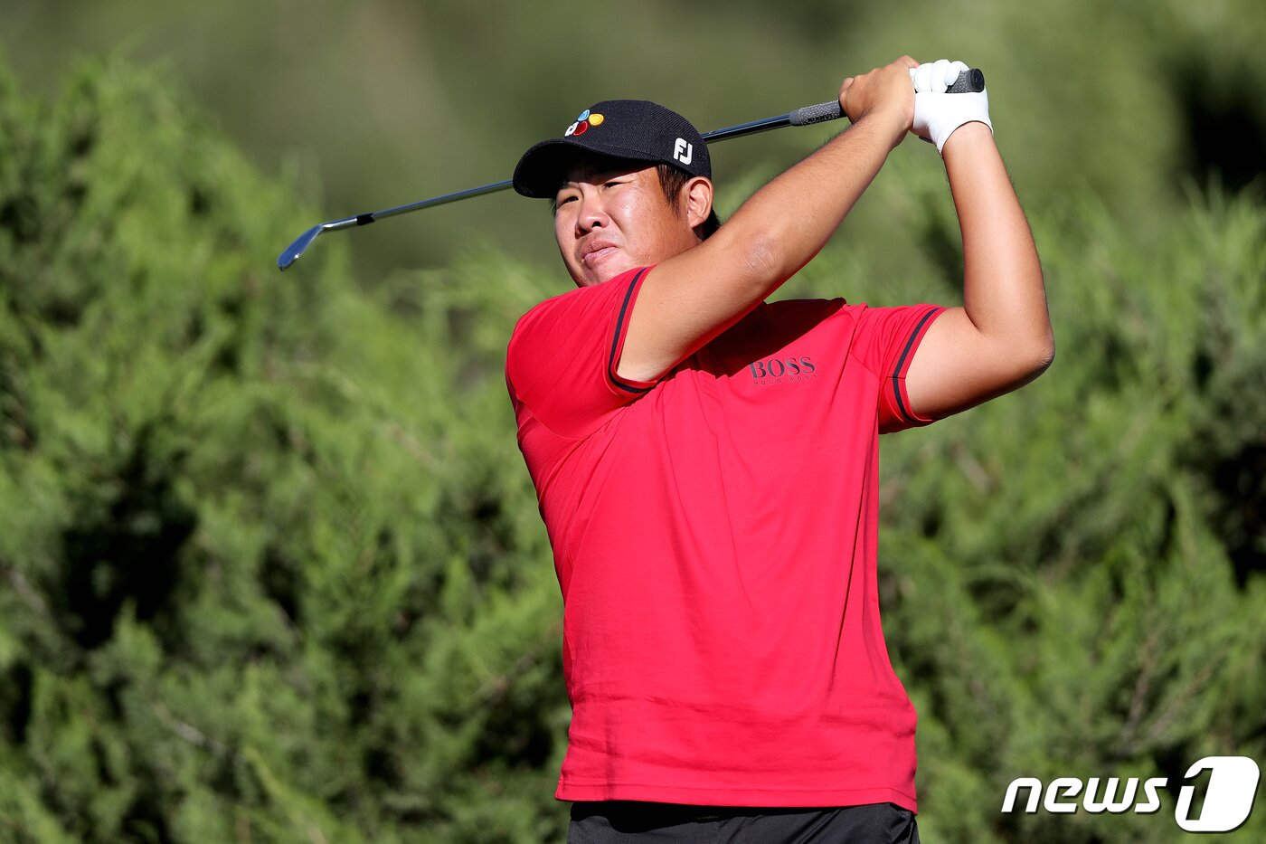 본문 이미지 - 안병훈이 샷을 날리는 모습. ⓒ뉴스1