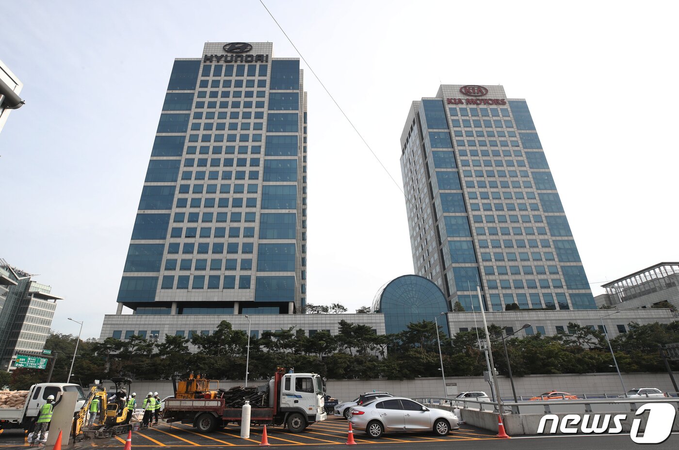 본문 이미지 -  서울 서초구 양재동 현대자동차 본사 모습 2020.10.14/뉴스1 ⓒ News1 송원영 기자