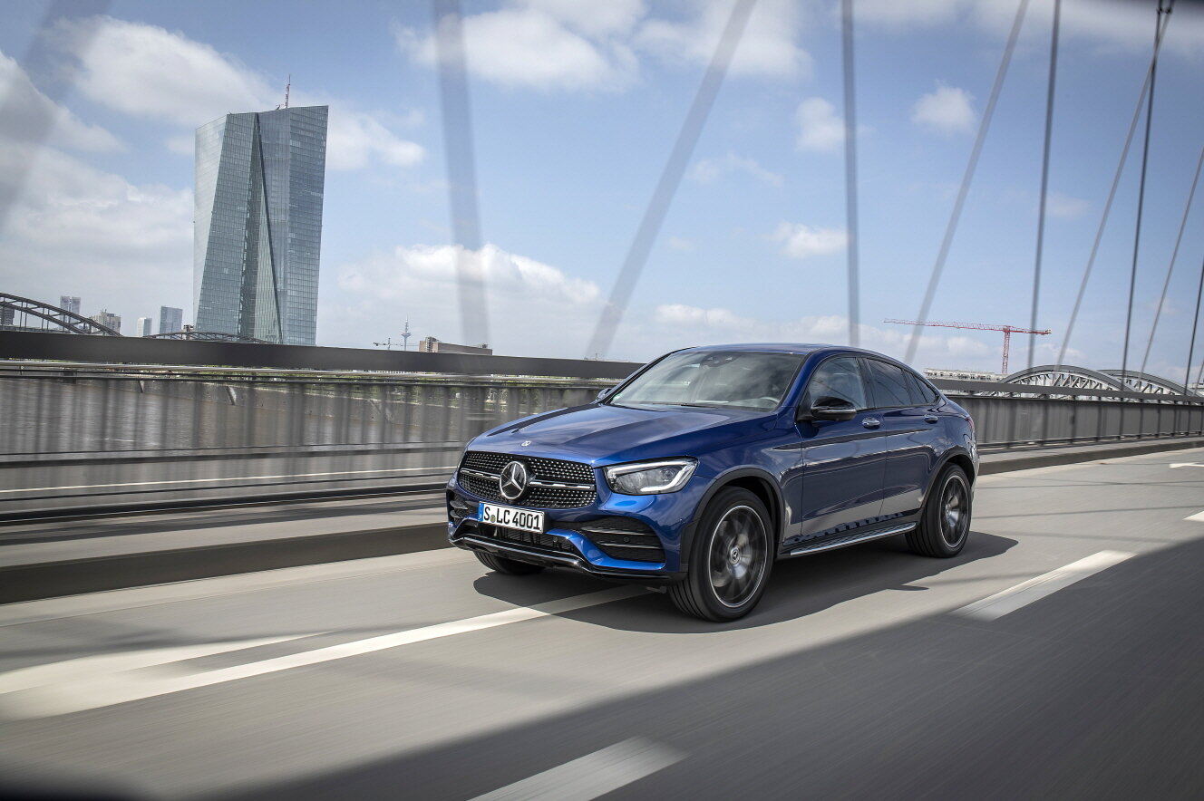본문 이미지 - 더 뉴 메르세데스-벤츠 GLC 300 e 4MATIC 쿠페. (벤츠 코리아 제공)ⓒ 뉴스1