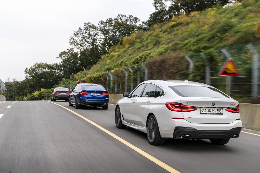 본문 이미지 - BMW 6시리즈 주행모습(BMW코리아 제공)ⓒ 뉴스1