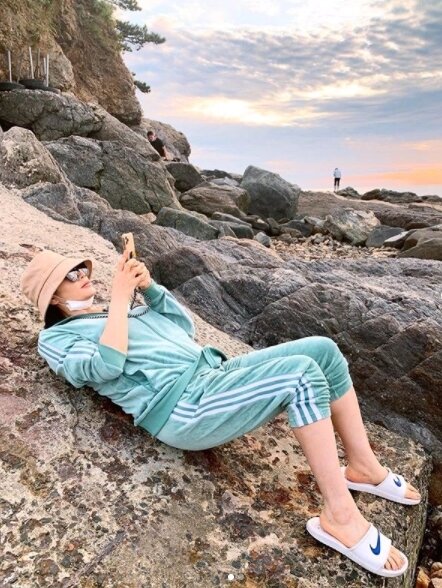 본문 이미지 - 배우 김혜수 인스타그램 갈무리 ⓒ 뉴스1