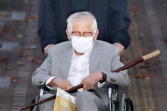 "재판부 접촉, 애썼다" 신천지·법조 로비 뒤 특수통…합수본 수사하나