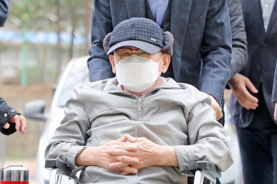 檢, 신천지 정교유착 의혹 '교주 이만희' 정조준…국힘 가입 지시했나