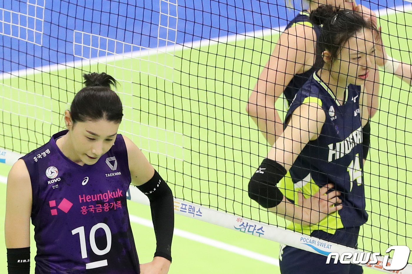 본문 이미지 - 흥국생명의 김연경과 현대건설의 양효진. /뉴스1 DB ⓒ News1 조태형 기자