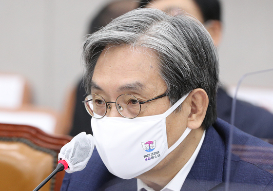 文정부 출신 노영민 "통일교 관계 사실무근…한번 부탁 왔으나 거절"