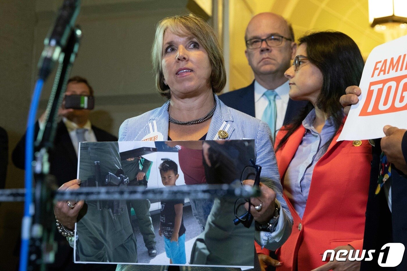 본문 이미지 - 미셸 루한 그리샴 뉴멕시코 주지사 ⓒ AFP=뉴스1