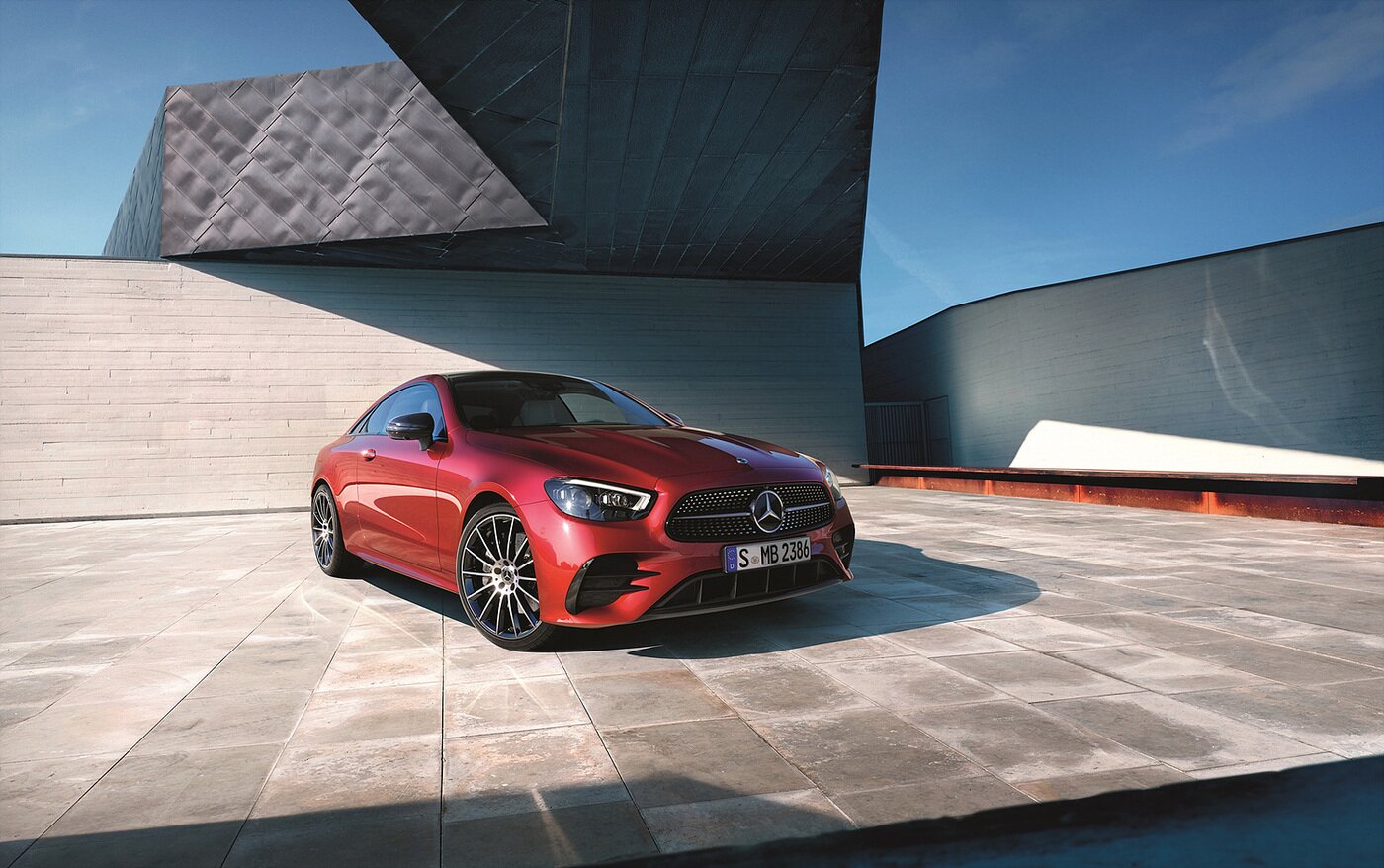 본문 이미지 - 더 뉴 E 450 4MATIC 쿠페(메르세데스-벤츠코리아 제공)ⓒ 뉴스1