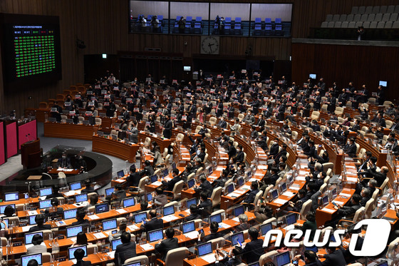 공수처, 검사 없어 출범 못하나…인사위도 야당 비토권 논란