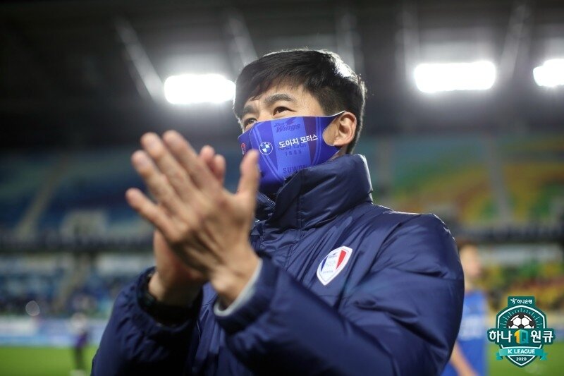 본문 이미지 - 박건하 수원삼성 감독.(한국프로축구연맹 제공) ⓒ 뉴스1