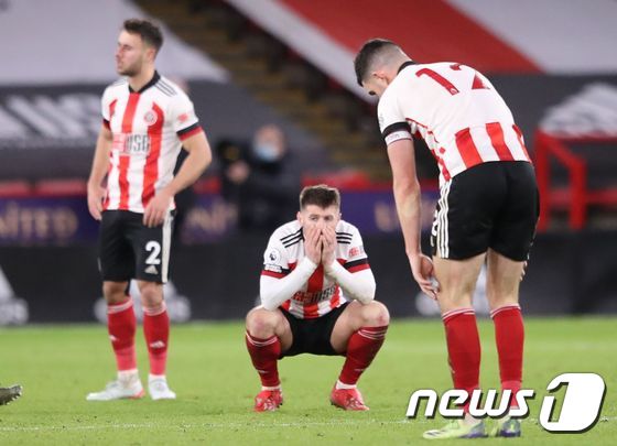 Sheffield lost again, 15 games in a row…  EPL disgrace record in front